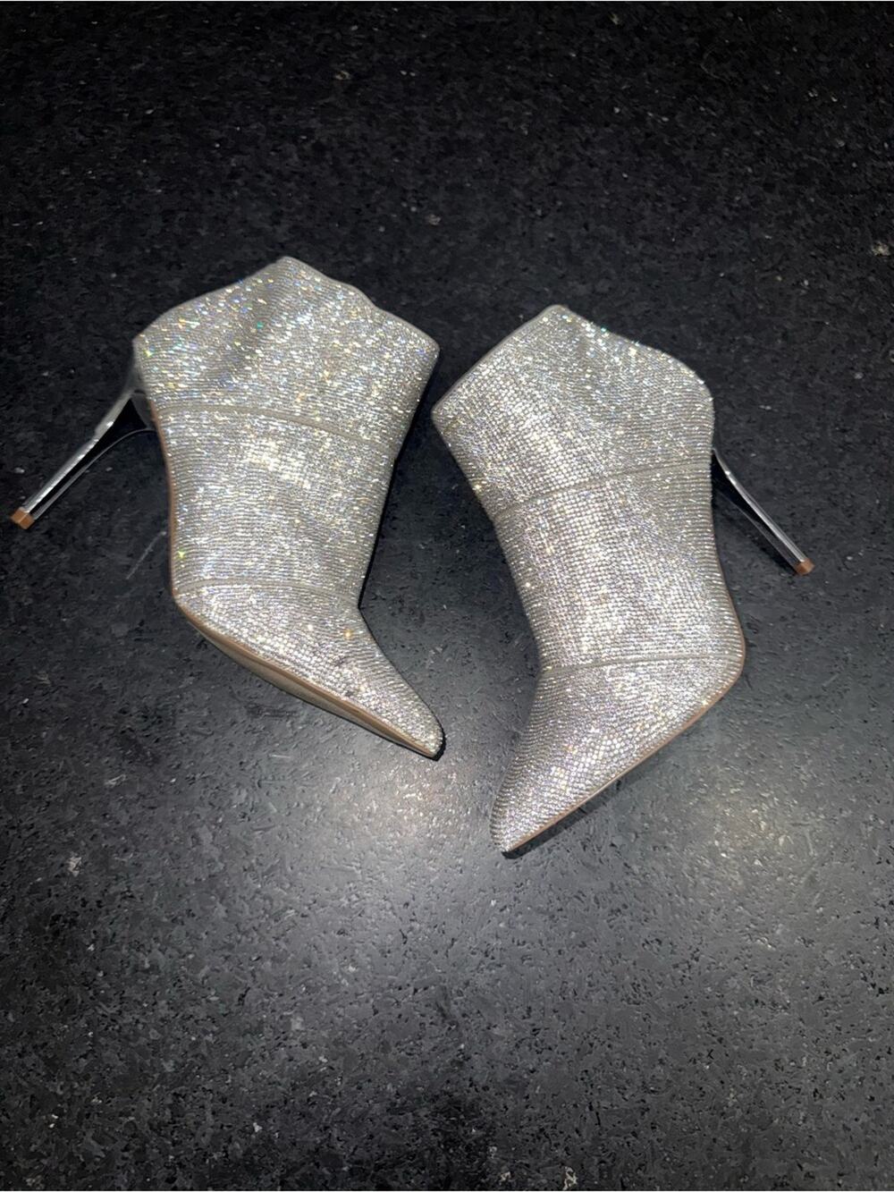 NEW Steve Madden Paola Iridescent Silver Crystal Heeled Ankle Booties SZ 8.5